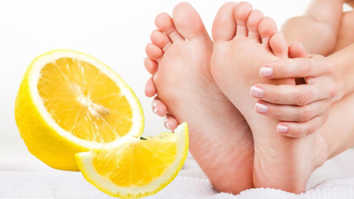 Ayak altına limon sürende o sorundan eser kalmayacak: Ayak altına limon sürmek neye iyi gelir?