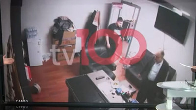 Vergi borcu karşılığı rüşvet alan iki memur tutuklandı: Hesaplara bloke koymakla tehdit edip 20 bin lira almışlardı