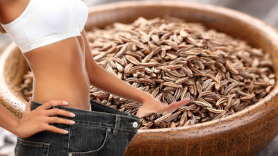 Yaza böyle girmenin formülü ortaya çıktı. 1 bardak içen tığ gibi incelecek. Yağları cayır cayır yakıyor metabolizmayı hızlandırıyor. Yemeklerden önce 1 bardak içmeniz yeterli