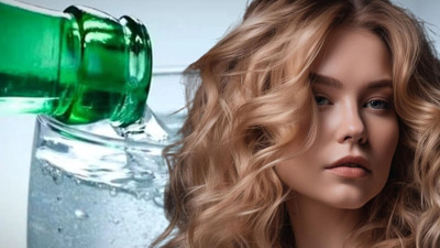 Evde maden suyu olan hemen denesin: Saçınıza maden suyu dökünce o sorundan eser kalmıyor. Maden suyunun saç sağlığına mucizevi etkileri varmış