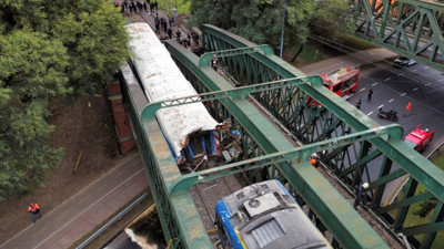 Arjantin'de tren faciası. 60 kişi yaralandı