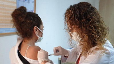 HPV kaynaklı kanser vakaları arttı. İBB'den ücretsiz HPV aşısı uygulaması. Yaş aralığı belli oldu