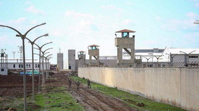 Cezaevinde yemekten zehirlenen 115 hükümlü ve personel hastaneye kaldırıldı. Soruşturma başlatıldı