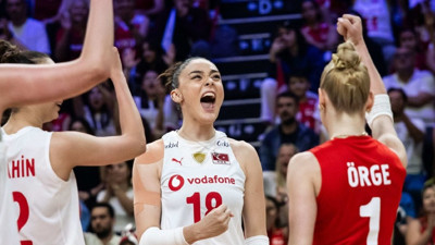 Milletler Ligi'nde ilk galibiyet. Filenin Sultanları, Hollanda'ya şans tanımadı