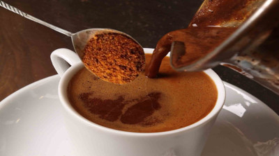 Türk kahvesine 1 kaşık tarçın atınca o sorun kökten çözülüyormuş: Tarçınlı Türk kahvesinin faydaları nedir?