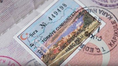 Yurt dışı çıkış harcı 3 bin lira mı oluyor? Gelir İdaresi Başkanlığı önerdi: Yurt Dışına Çıkış Harcı 3 bin liraya yükseltilsin, her yıl yeniden değerleme oranında artırılsın