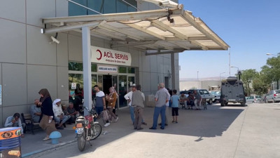 Alacak verecek kavgasında baba ve oğullarına şişle saldırdı: 1 ölü, 3 yaralı