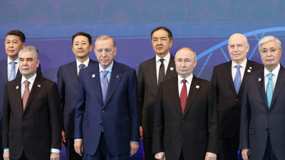 Cumhurbaşkanı Erdoğan Erdoğan'dan yoğun diplomasi trafiği: Çin Devlet Başkanı Cinping, Katar Emiri Şeyh Temim bin Hamad Al Sani bir araya geldi