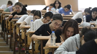 Son Dakika... Üniversitelerle ilgili kritik karar. YÖK Başkanı Erol Özvar duyurdu. Kapatıldı