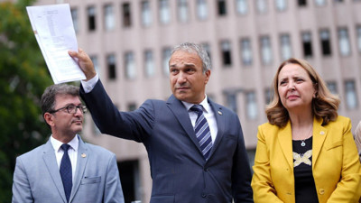 CHP'den Prof. Dr. Mehmet Naci İnci hakkında suç duyurusu