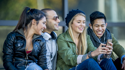 Z kuşağının yeni terimleri! Lovebombing, gaslighting, ghosting, benching ne demek?