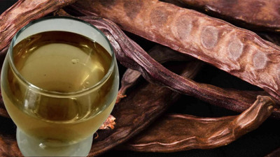 Keçiboynuzunu kaynatıp içince o sorun kökten çözülüyormuş: Günde 2 bardak içmeniz yeterli. Keçiboynuzu kaynatıp içmek neye iyi gelir?