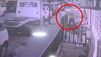 Sokak ortasında hamile kadına taciz rezaleti. Olay Sultangazi'de yaşandı. İğrenç olay kamerada...