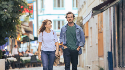 Aras Bulut İynemli ile Ahsen Eroğlu başrolde! Deha dizisinden ilk kareler yayımlandı