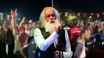 MHP'liler hedef göstermişti Suavi'nin konserinde olaylar çıktı. Ortalık bir anda karıştı. Grup sloganlar attı