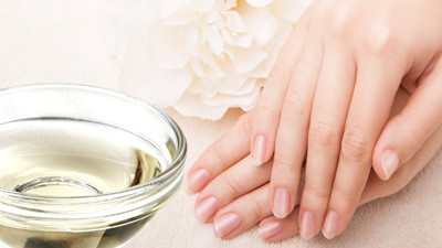 Ellerinizi beyaz sirkenin içinde bekletin o dertten kurtulun: Elleri beyaz sirkede bekletmek neye iyi gelir?