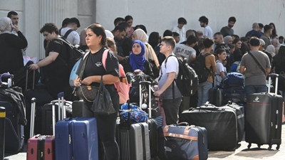 Lübnan'daki Türk vatandaşların tahliyesine başlandı. 2 bin 500 vatandaş limanda bekliyor