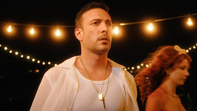 Oğuzhan Koç'un yeni aşkı ünlü oyuncu çıktı! Öpmelere doyamadı...