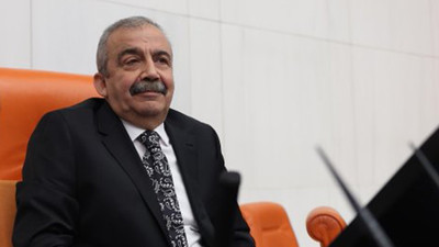 Sırrı Süreyya Önder yaşadığı sağlık sorununu böyle açıklamıştı