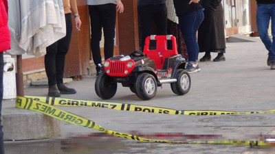 Kars'ta korkunç olay! Maganda kurşunu 6 yaşındaki Muhammet'i hayattan kopardı. Geride oyuncak arabası kaldı