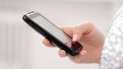 Bu Haberi Okuduktan Sonra Telefonunuzu Tek Elle Kullanmayacaksınız!