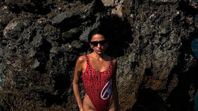 En seksi Türk kadını belli oldu! Sosyal medya ikiye bölündü. Ünlü şarkıcının ismini duyan yoruma yaptı