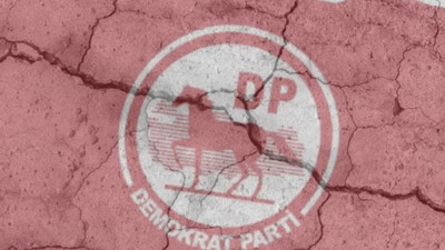 Son Dakika... Cemal Enginyurt partisinden istifa etti! Enginyurt'un ardından Demokrat Parti'de bir istifa daha...