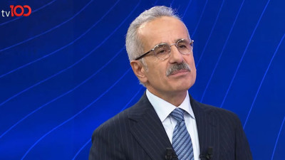 Son Dakika... Çocukların sosyal medyaya erişimiyle ilgili düzenleme! Bakan Uraloğlu tarih verdi. Roblox ve Discord'da yasak kalkacak mı?