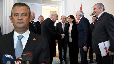 Özgür Özel'den DEM heyeti ile Bahçeli görüşmesine ilk yorum