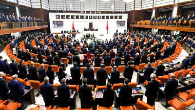 İtfaiye 10 dakikada yangına müdahale etmek zorunda olacak! Bolu'daki facianın ardından MHP'den dikkat çeken kanun teklifi