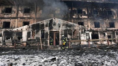 Son Dakika... Bolu Belediyesi'ne yangın faciası operasyonu! Gözaltılar var