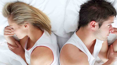 Gençler cinsel ilişkiye küstü! Sekssizlik artıyor