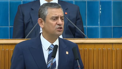 CHP tarihinde bir ilk! Özgür Özel'den flaş açıklama. Yüce Divan çağrısı yaptı