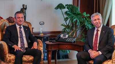 Son Dakika... CHP’de kritik zirve! Özgür Özel ve Mansur Yavaş kapalı kapılar ardında ne görüştü?