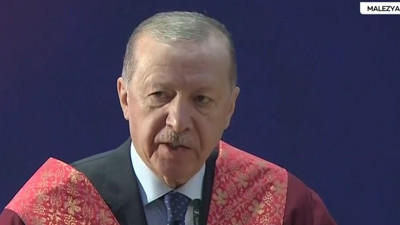 Son Dakika... Cumhurbaşkanı Erdoğan'dan Malezya'da kritik açıklamalar! Erdoğan'a fahri doktora verildi