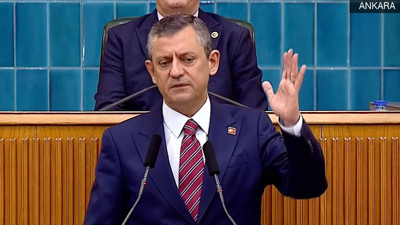 Son Dakika... Özgür Özel CHP'nin Cumhurbaşkanı adayını açıkladı! Kurultay tartışmalarına sert çıktı. Darbe hazırlığı...