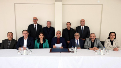 Bahçeli'nin Başdanışmanından DEM'e Uyarı Geldi