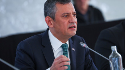 Özgür Özel'den Brüksel'de Avrupalı liderlere Dışişleri Bakanı Fidan sitemi: Paris’e çağrılmaması yanlıştı