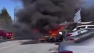 ABD'de kapısı açık havalanan uçak çakıldı: Çok sayıda yaralı var