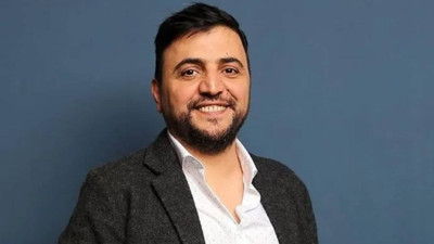 Son Dakika... Ünlü oyuncu Şinasi Yurtsever hayatını kaybetti!