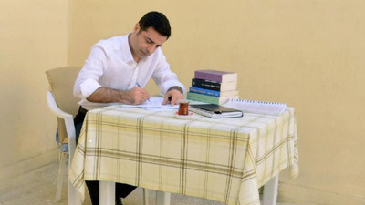 FLAŞ! Selahattin Demirtaş'a Tahliye mi Geliyor? AK Partili İsimden Son Dakika Açıklaması
