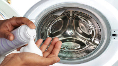 Tıraş köpüğünü çamaşır makinesine sıkınca o sorundan eser kalmıyor