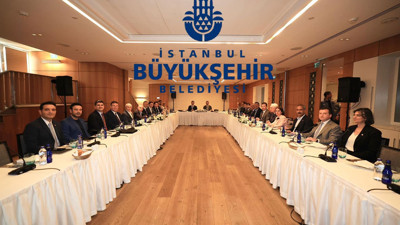 İBB'nin Yeni Başkanı Kim Olacak? İşte CHP Kulislerindeki O 3 İsim