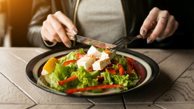 Bu besinler 3 gün boyunca vücutta kalıyor: Sindirim sorunlarını tetiklediği ortaya çıktı