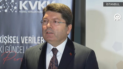 Adalet Bakanı Tunç'tan işkence iddialarına yanıt: Çıplak arama diye bir şey yok