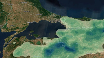 İstanbul'da Bu Gece Kar Yağışı Başlıyor. Böyle Görüntülendi. Havayı Koklayan Adam Duyurdu