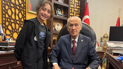 Bahçeli, MHP'li vekilin kızının talebin gündemine aldı. Roblox açılacak mı?