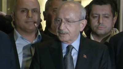 Kemal Kılıçdaroğlu, Sırrı Süreyya Önder'in son sağlık durumunu açıkladı: Uyutma süresini 5 güne çıkarmışlar