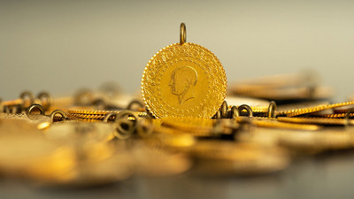 Altın fiyatları düşüşe geçti! Uzmanlardan yükselecek uyarısı geldi. İşte 25 Nisan 2025 güncel altın fiyatları...