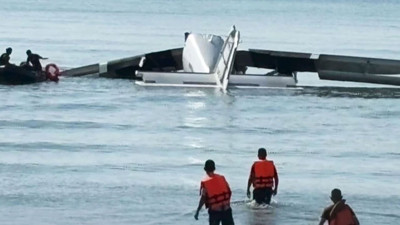Uçak denize düştü! 6 polis hayatını kaybetti
